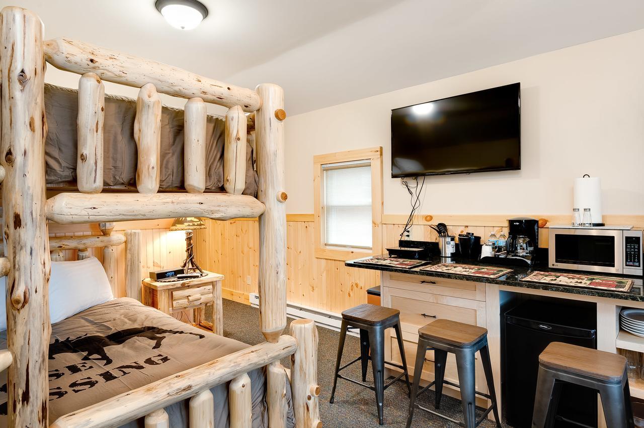 Cobble Mountain Lodge Lake Placid Bagian luar foto