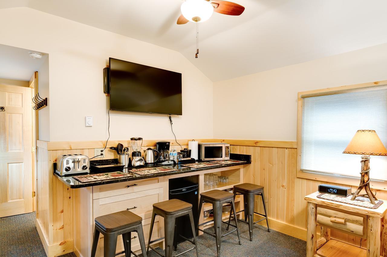 Cobble Mountain Lodge Lake Placid Bagian luar foto